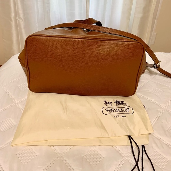 Coach leather cross body satchel. - Picture 13 of 13